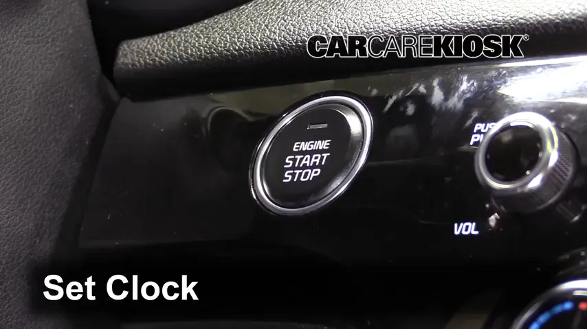 2018 Kia Sportage SX Turbo 2.0L 4 Cyl. Turbo Clock